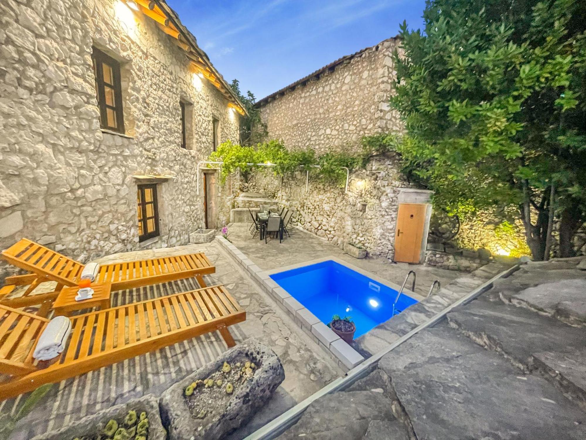 Villa Historic Pocitelj With Pool And Incredible Views On The River And Landmarks Esterno foto